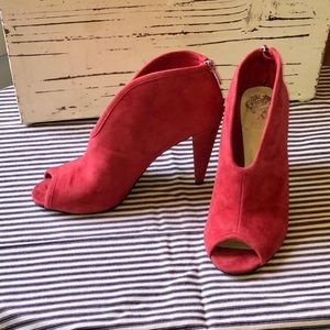 Vince Camuto red suede peep-toe “shooties.”